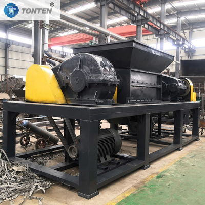 Schrottmaschine für Schrottplatten und Holzdosen