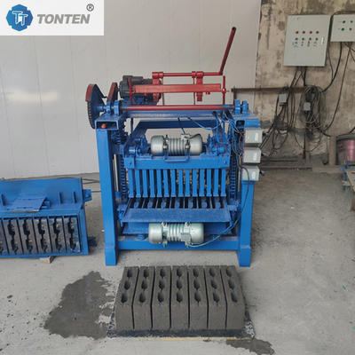 Hydraulisch verriegelte Blockziegelmachmaschine Ziegelmaschine In Kenia